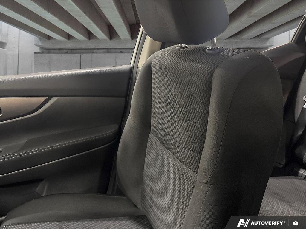 2019 Nissan Qashqai 2601760B | S White Edmonton - photo #19