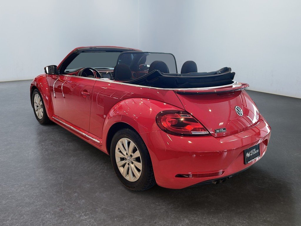 Volkswagen BEETLE 2018 Rouge Amos - photo #4