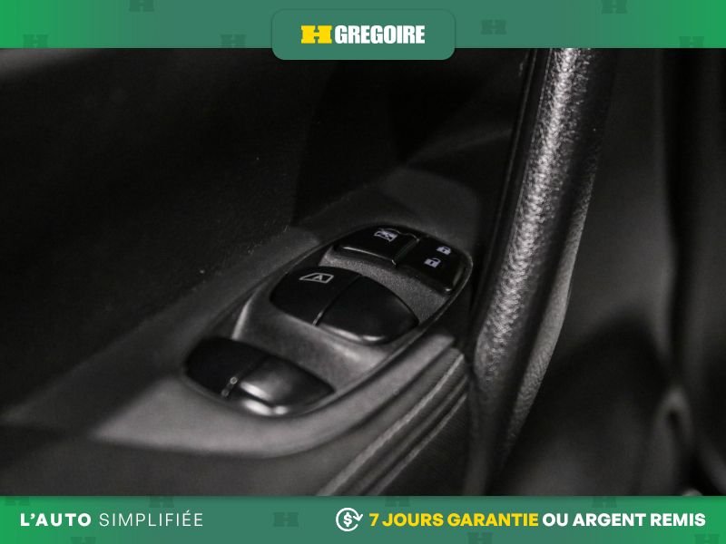 Nissan Qashqai 822402 | SV AWD AUTO AC GR ELECT MAGS CAM RECUL BLEUTOOTH 2019 Noir Laval - photo #15