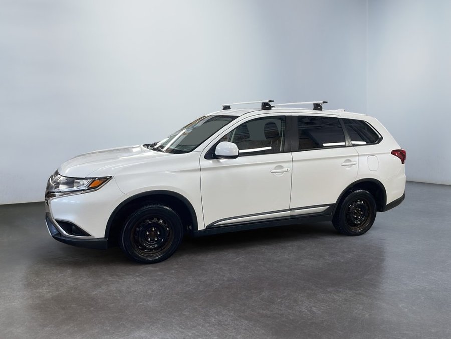 Mitsubishi OUTLANDER AWC ES 2019 Blanc