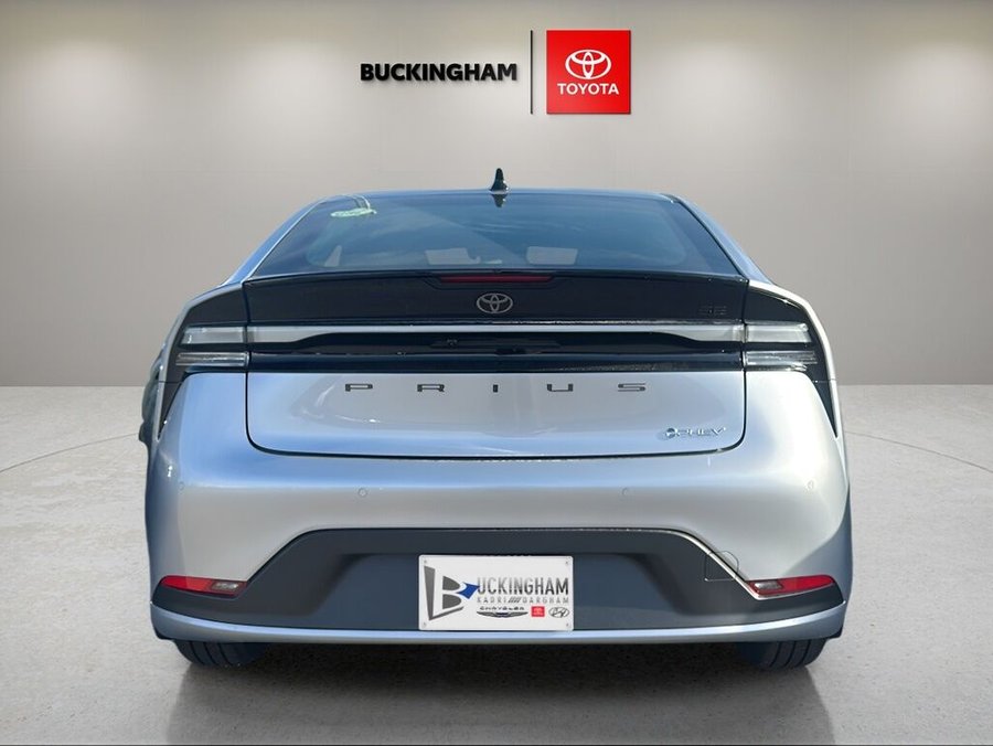 2026 TOYOTA Prius Plug-In Hybrid 2026 Wind Chill Pearl