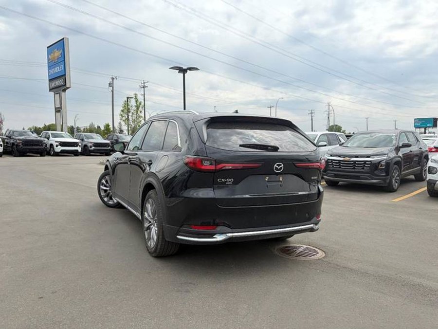 2025 Mazda CX-90 MHEV