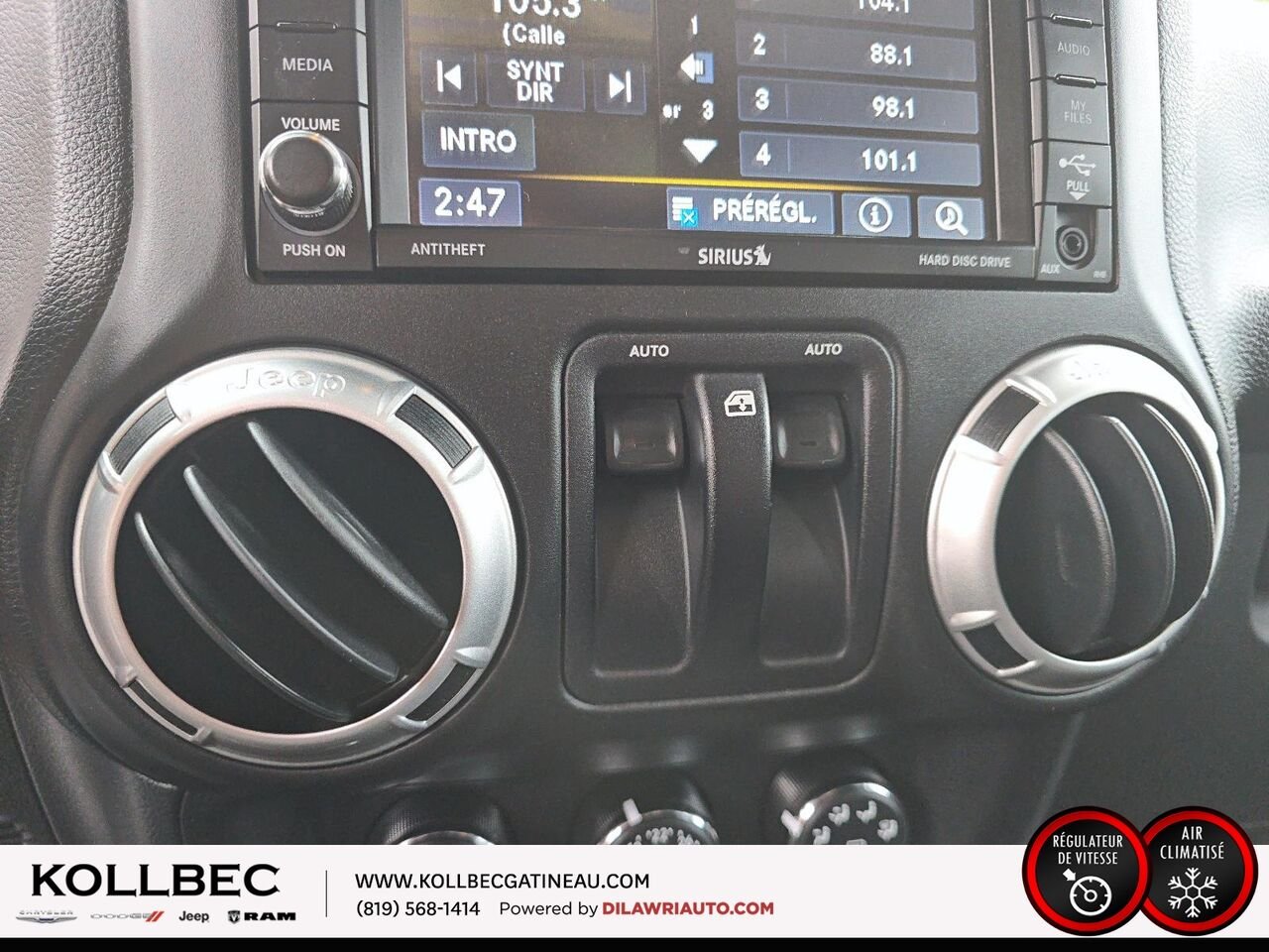 JEEP WRANGLER 26292 | Sahara 4x4 2015 Argent Gatineau - photo #26