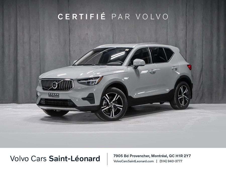 2025 Volvo XC40 B5 CORE BRIGHT CLIMATE Grey