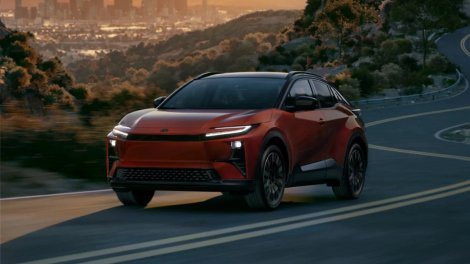 Toyota C-HR électrique : Prix et fiche technique 2026