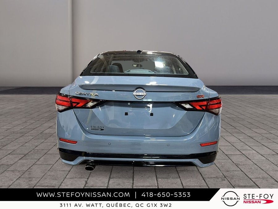 Nissan Sentra SR S6842 2024 Gris