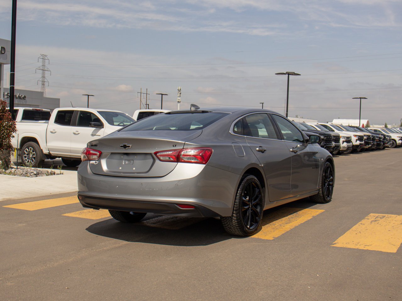 2024 Chevrolet Malibu 4dr Sdn 1LT Grey Sherwood Park - photo #9