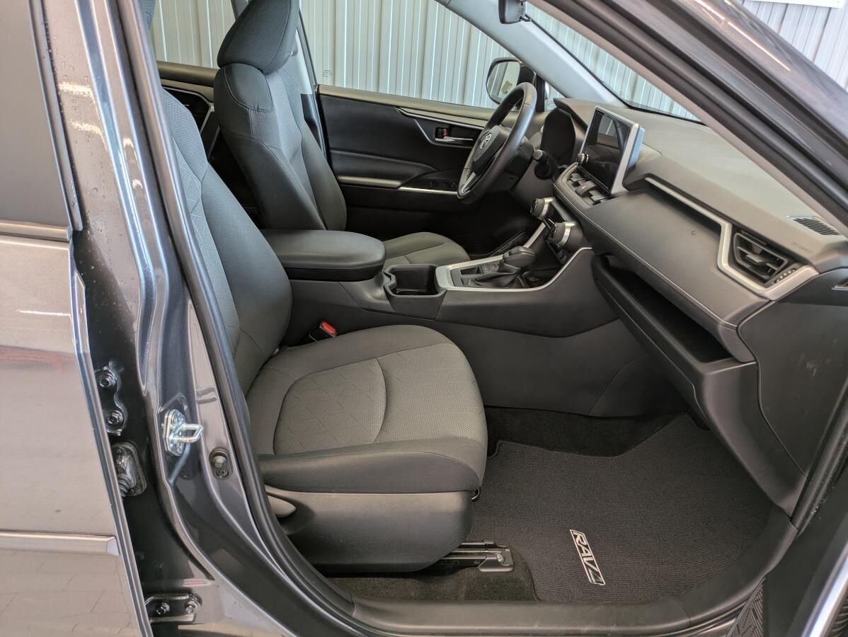 2023 Toyota RAV4 Grey Gatineau - photo #13