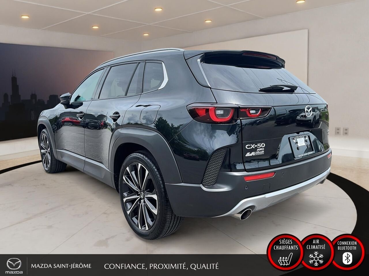 2024 Mazda CX-50 GT avec moteur turbo | TOIT PANORAMIQUE | CUIR | AWD | Black Saint-Jérôme - photo #9