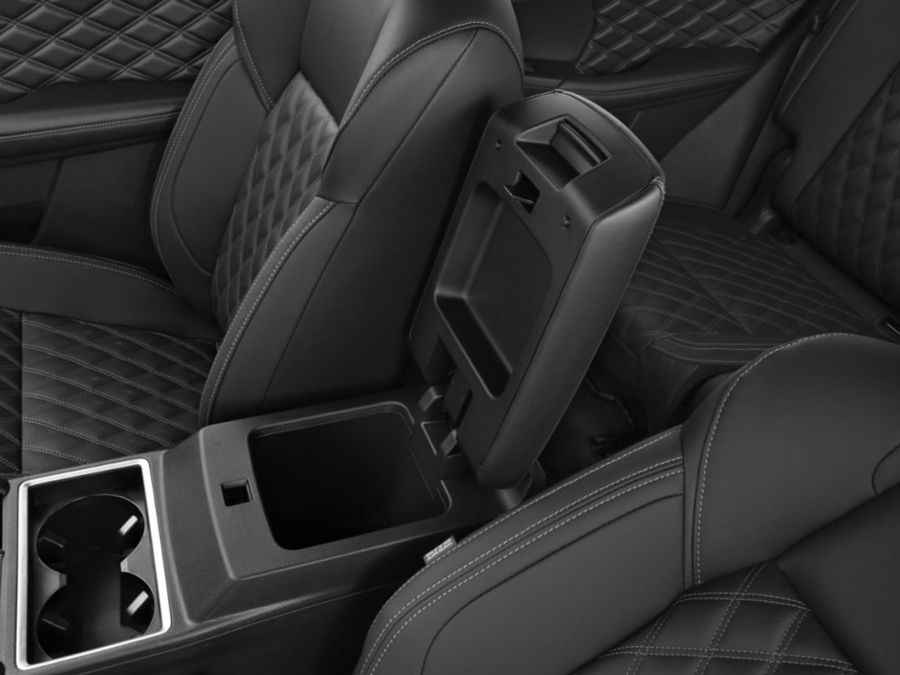 2026 Nissan Rogue Plug-In Hybrid Cosmic Black Laval - photo #4