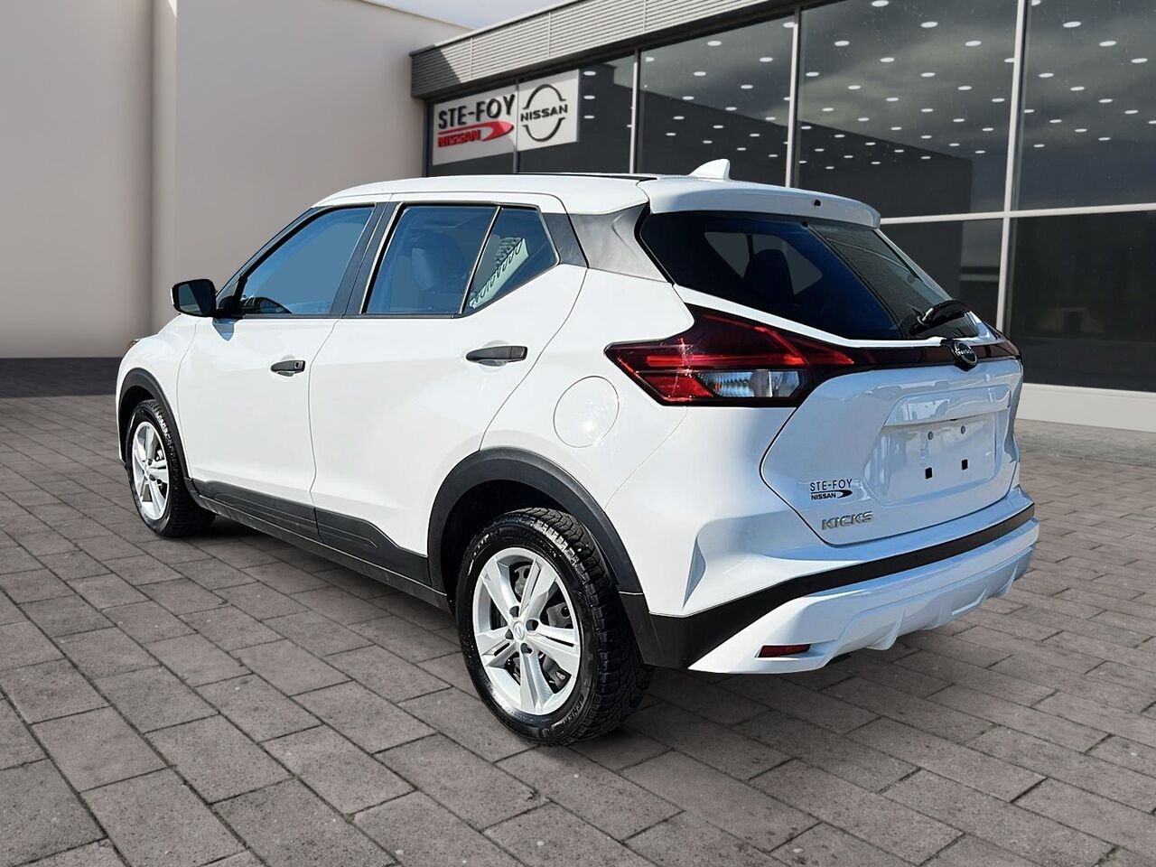Nissan Kicks S 2024 Blanc Québec - photo #3