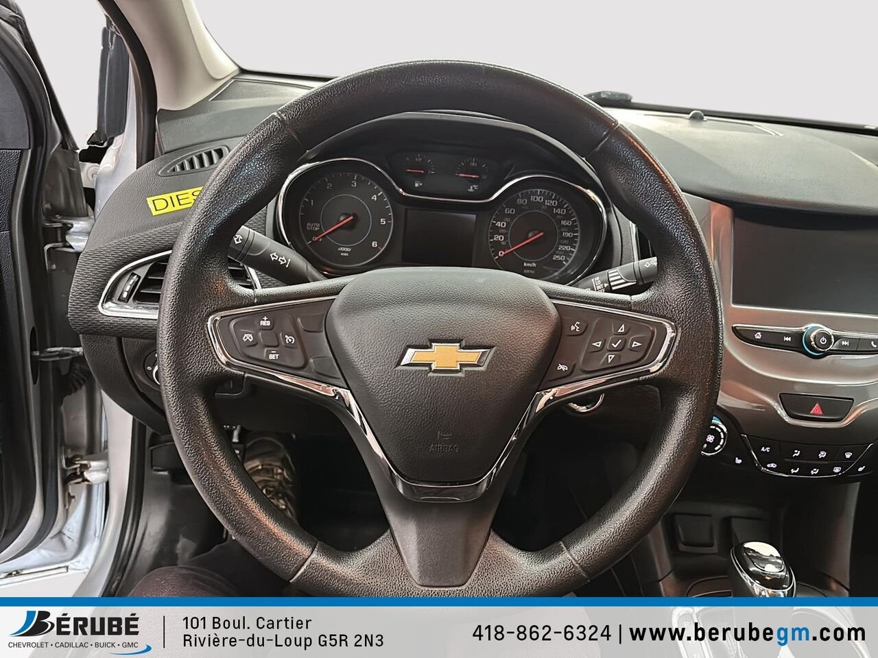 CHEVROLET CRUZE LT 1.6L berline 4 portes avec 1SH 2018 Argent Rivière-du-Loup - photo #11