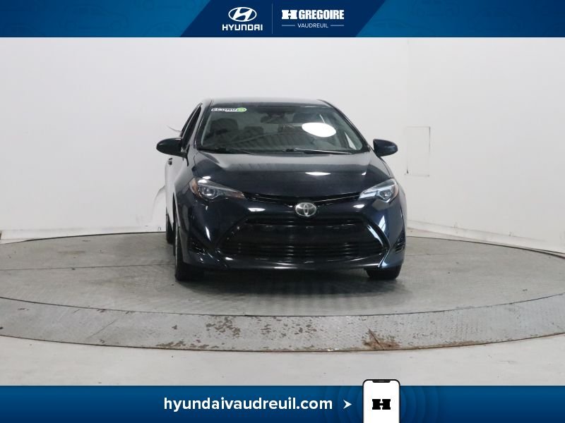 Toyota Corolla 2018 Bleu Saint-Eustache - photo #0