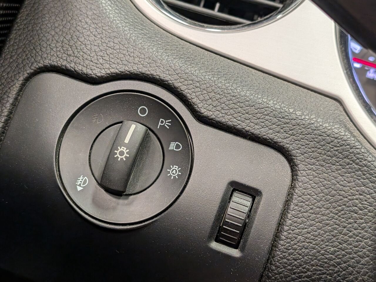 2014 Ford MUSTANG Convertible V6 Premium 1 Propriétaire Manuelle Red Sherbrooke - photo #22