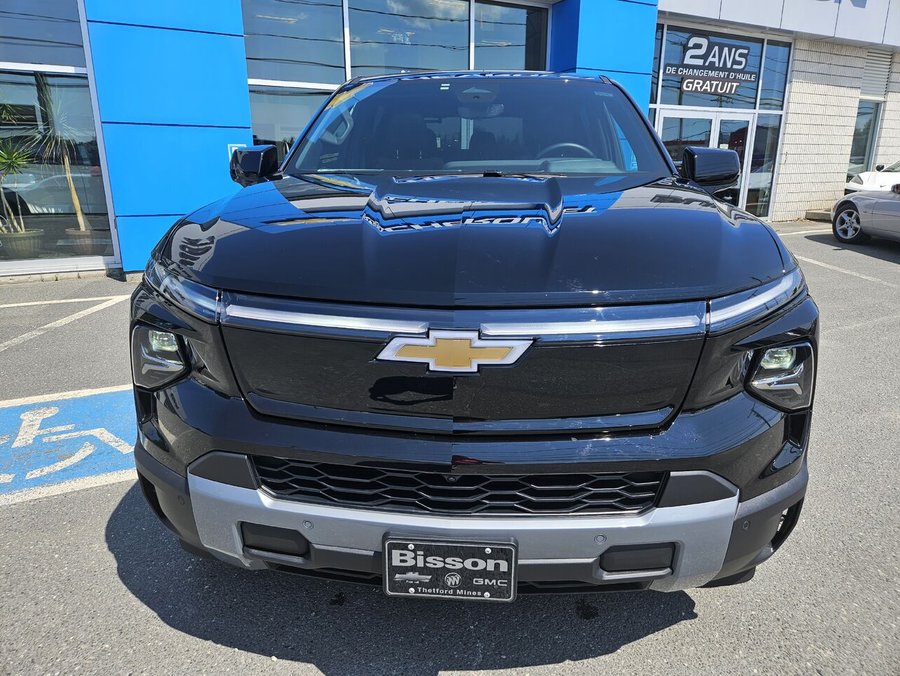 2026 Chevrolet Silverado EV 2026 Black