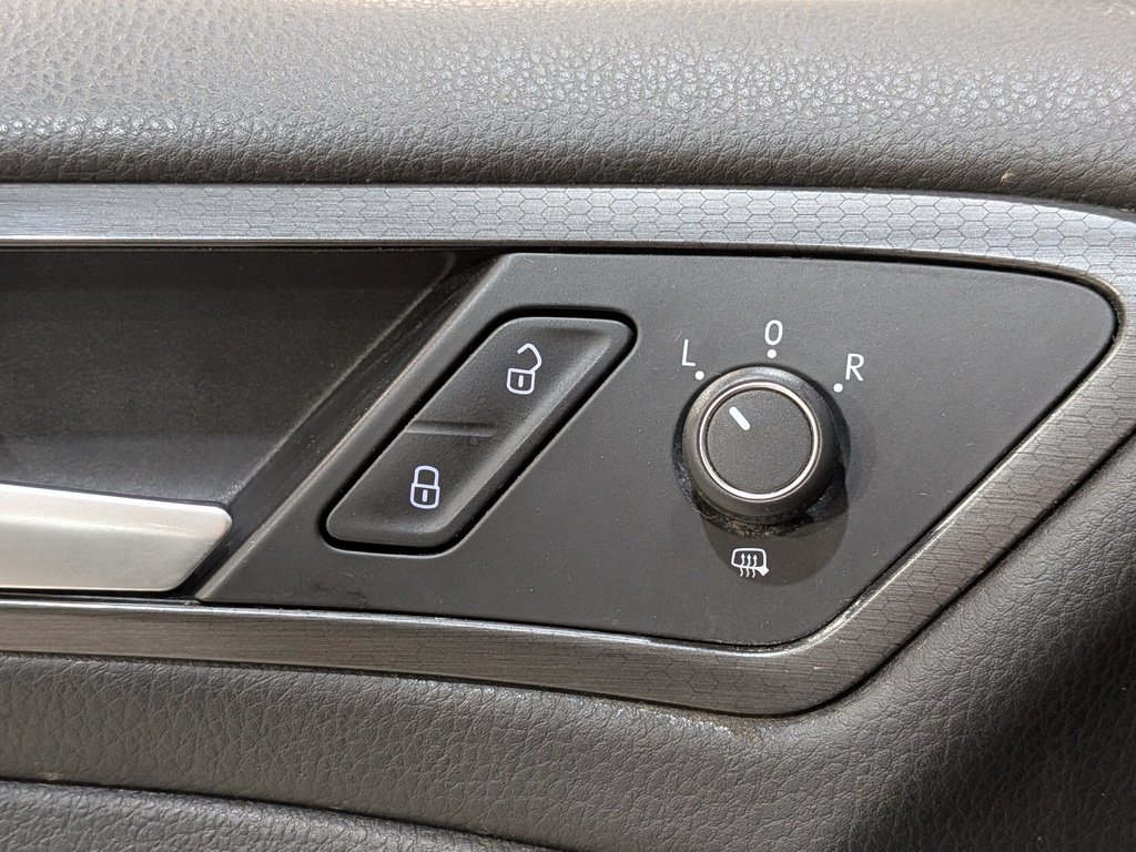 Volkswagen Golf GTI Autobahn 5-door Manual 2018 Gris Val-David - photo #32