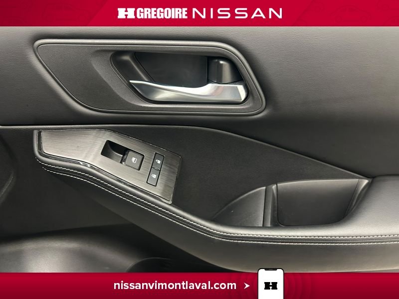 2024 Nissan Rogue White Saint-Eustache - photo #12