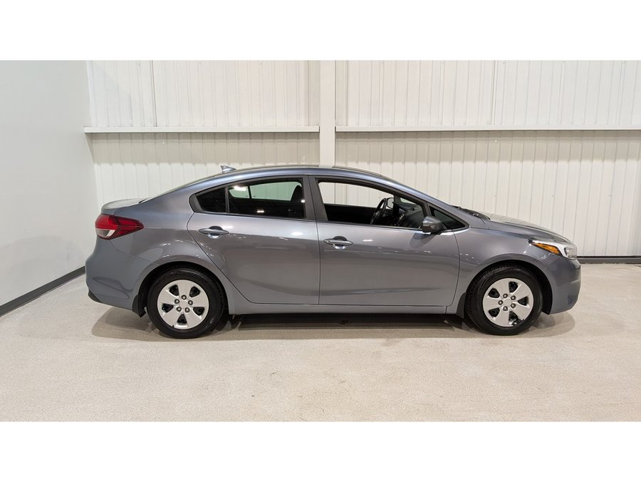 Kia Forte LX Manual 2018 Gris