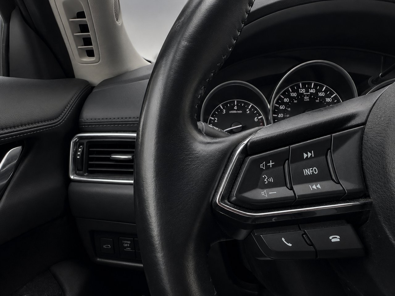 2020 Mazda CX-5 Red Châteauguay - photo #15