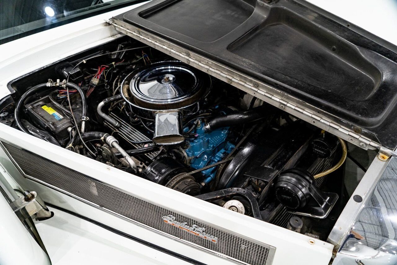 1981 Phillips Motor Car Berlina Coupe Only 1 of 78 produced. Very rare | PRIX EN USD White Montreal - photo #18