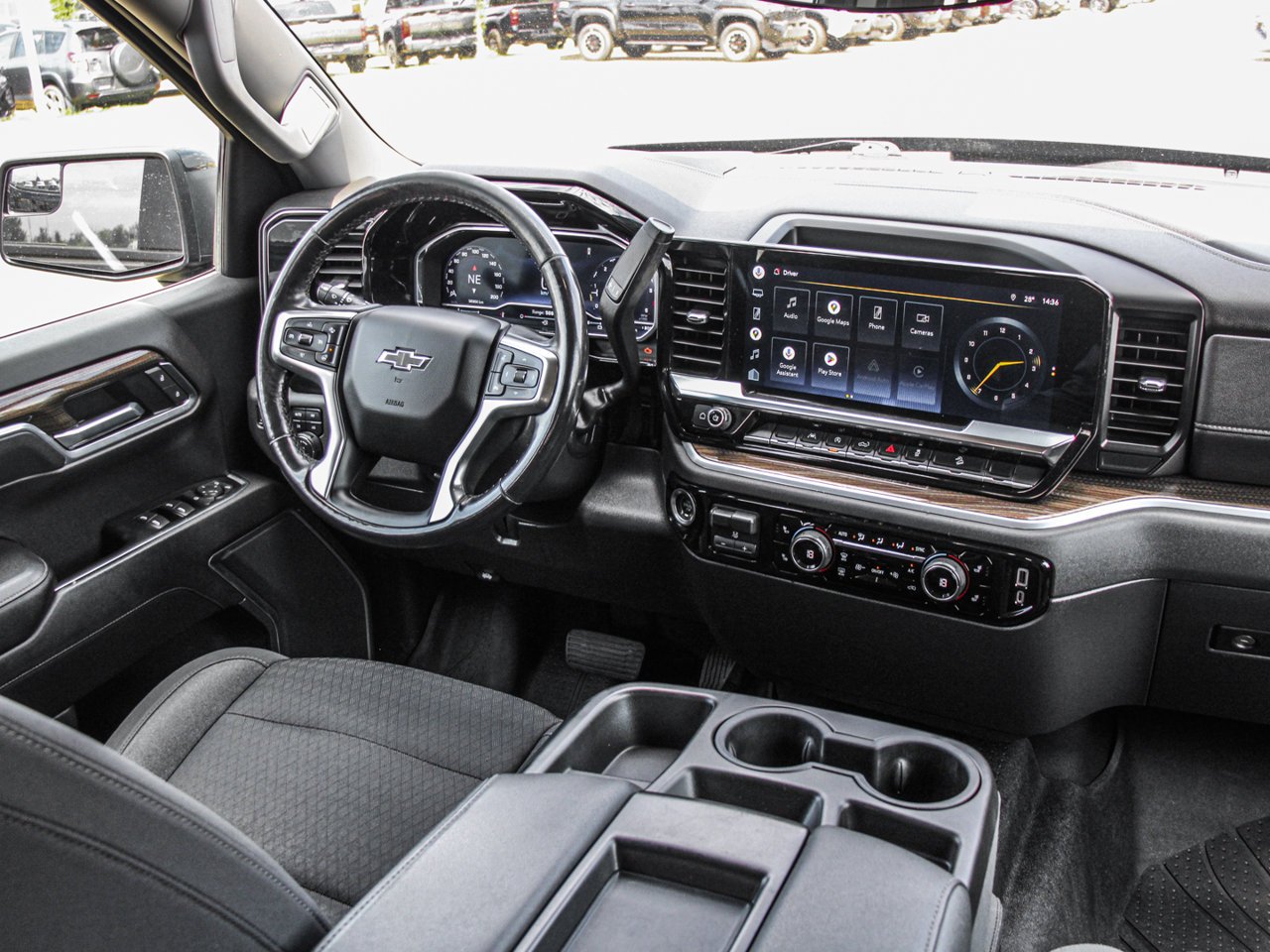 2022 Chevrolet Silverado 1500 4WD Crew Cab 147 RST Black Sherwood Park - photo #30