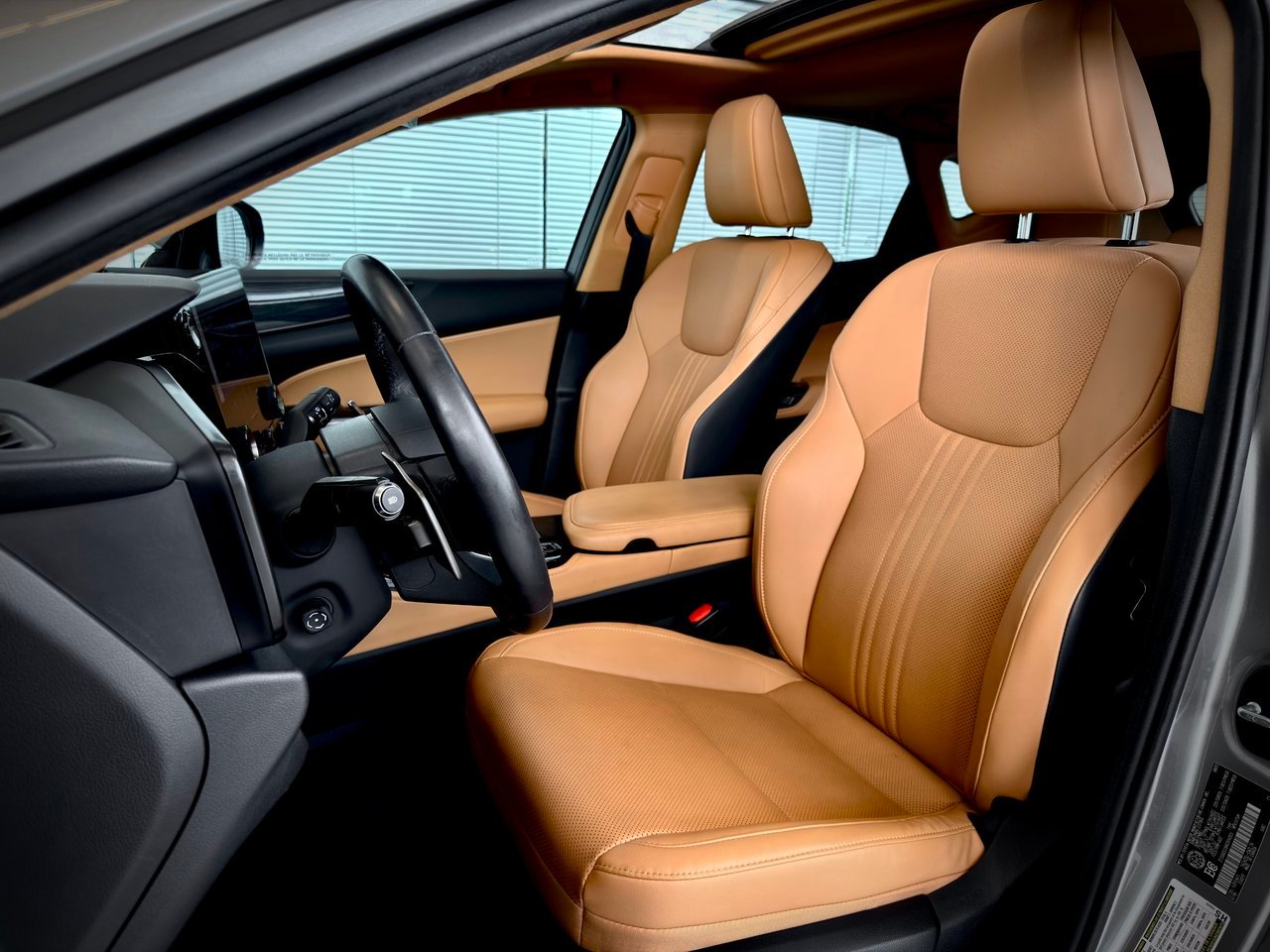 2022 Lexus NX Silver Notre-Dame-des-Prairies - photo #14