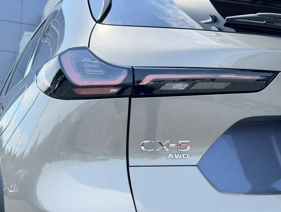 2026 MAZDA CX-5 GT gray Notre-Dame-des-Prairies - photo #8