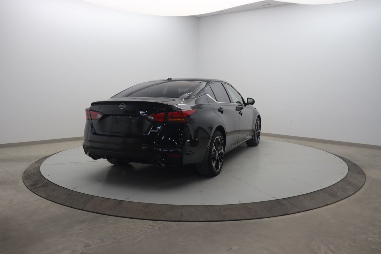 2023 Nissan Altima VIN 1N4BL4CW3PN400810 Chicoutimi - photo #3