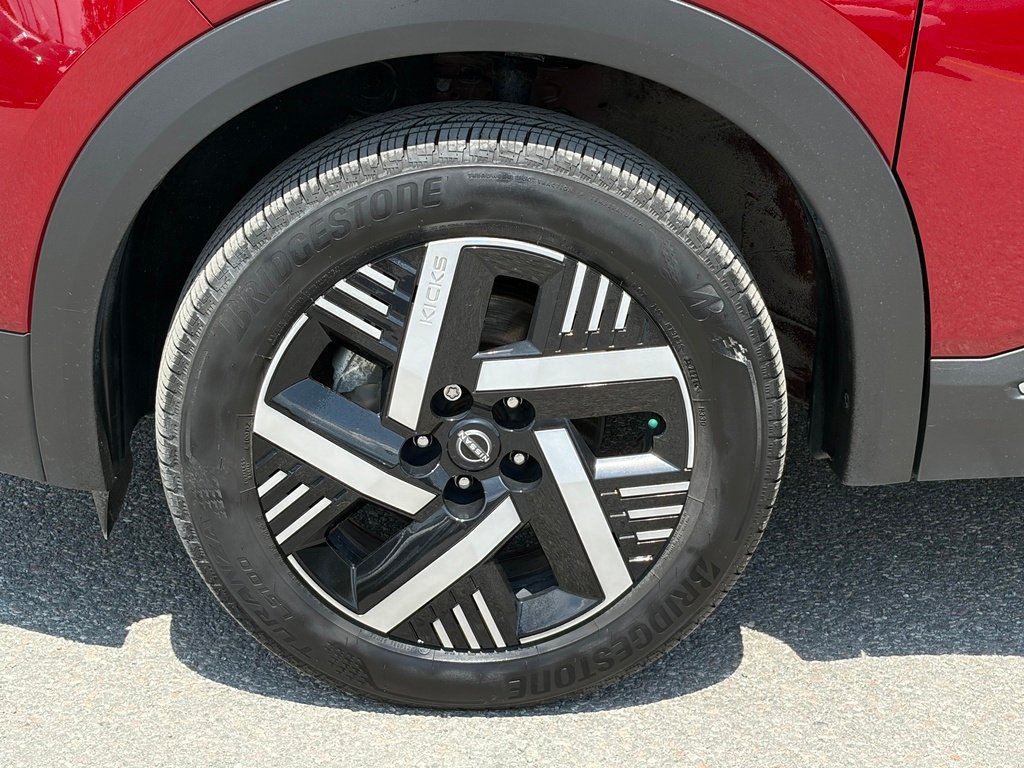 Nissan Kicks 2025 Rouge Gatineau - photo #9