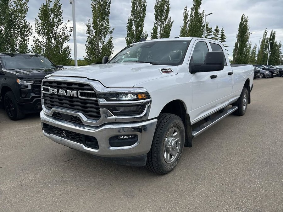 2025 Ram 2500 2025 White