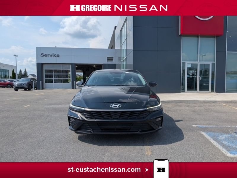 2024 Hyundai Elantra Black Laval - photo #1