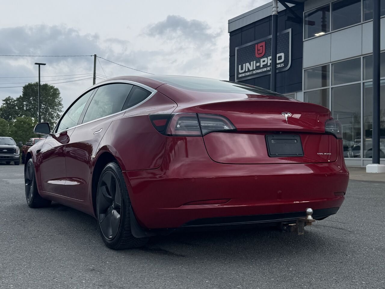 Tesla Model 3 Long Range AWD 2019 Rouge Granby - photo #4