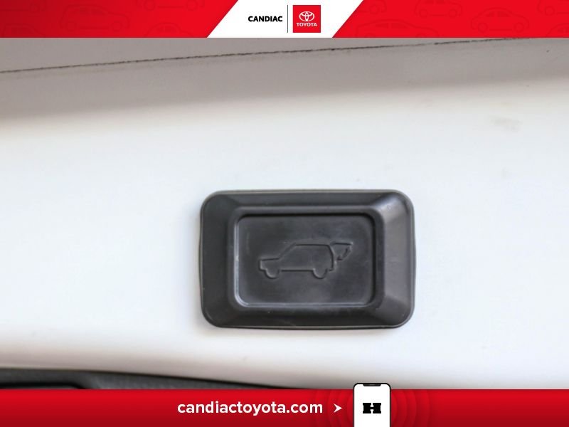 Toyota Rav 4 2022 Blanc Saint-Eustache - photo #33