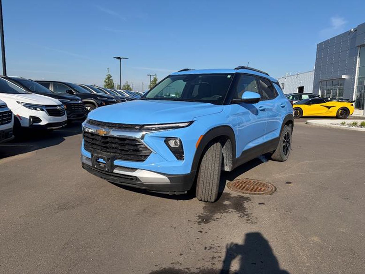 2024 Chevrolet Trailblazer AWD 4dr LT Blue Sherwood Park - photo #4