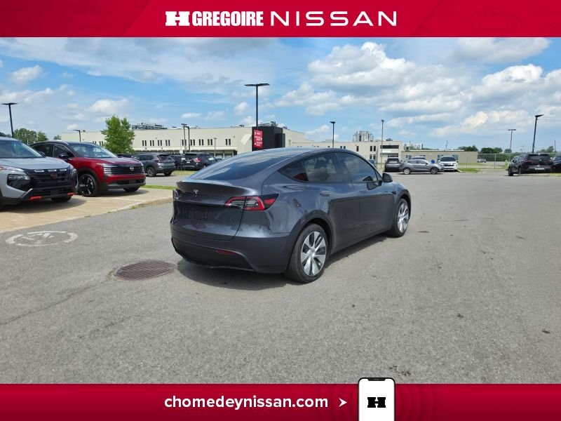 Tesla Model Y CZ7166 | RWD *Toit Pano * Caméra 360 * 2023 Gris Laval - photo #10