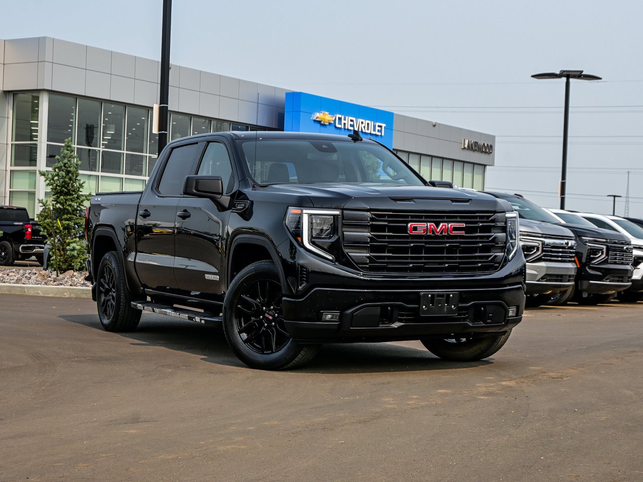 2024 GMC Sierra 1500 4WD Crew Cab 147 Elevation Black Sherwood Park - photo #1