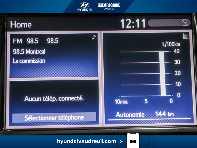 2020 Toyota Camry Grey Laval - photo #25