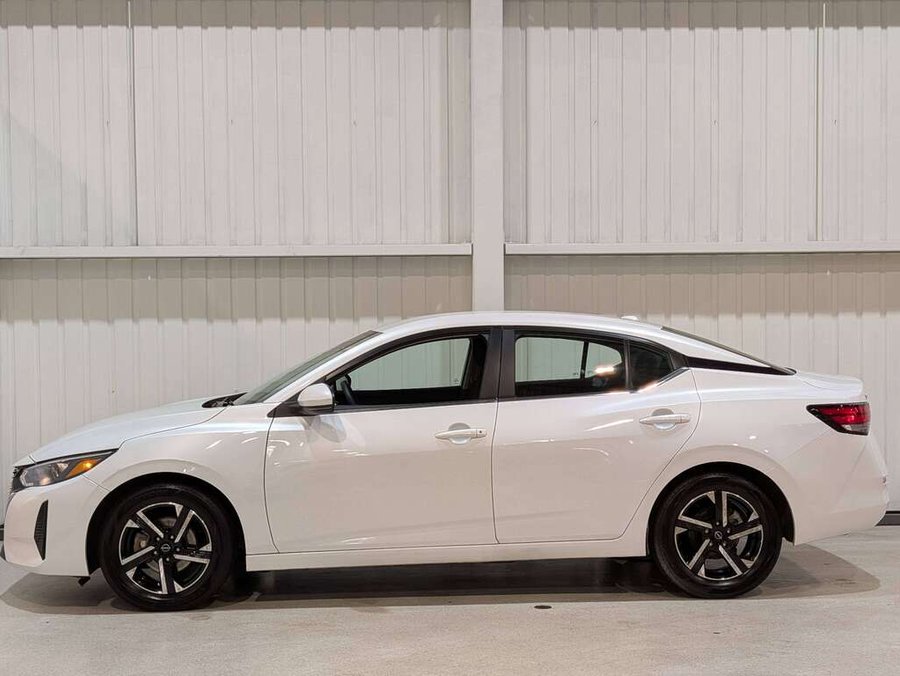 2024 Nissan Sentra White
