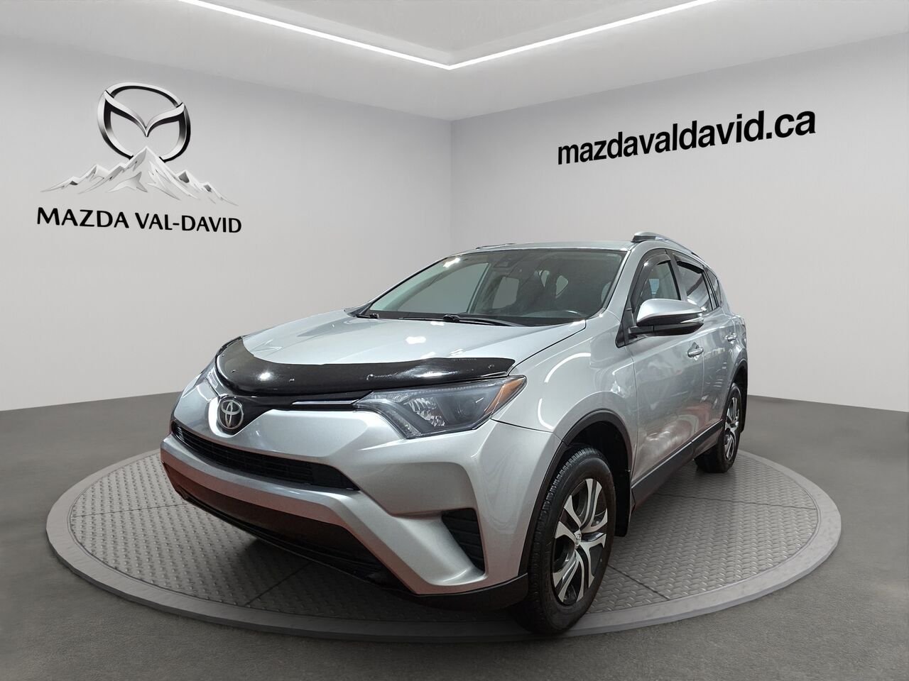 Toyota RAV4 2017 Gris Val-David - photo #0