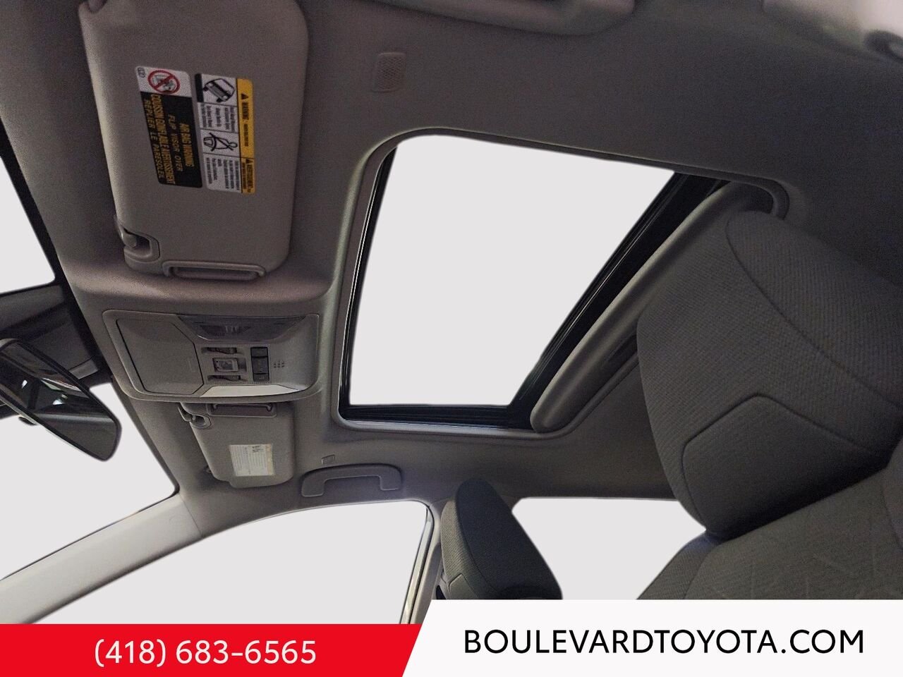 Toyota RAV4 99569A-24 | XLE HYBRIDE, AWD 2023 Argent Québec - photo #10