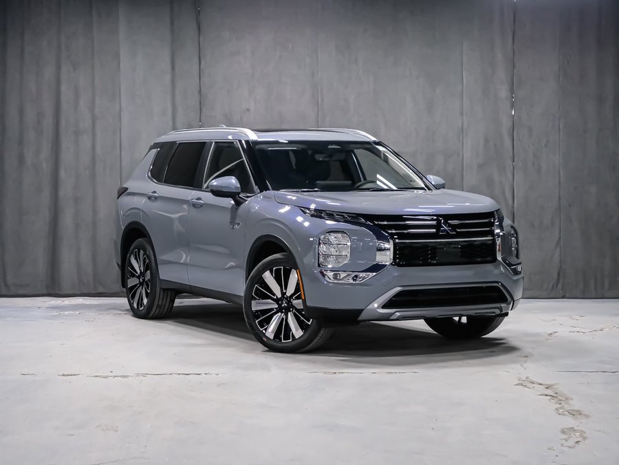 2026 Mitsubishi Outlander Plug-In Hybrid GT Moonstone Grey Premium Finish