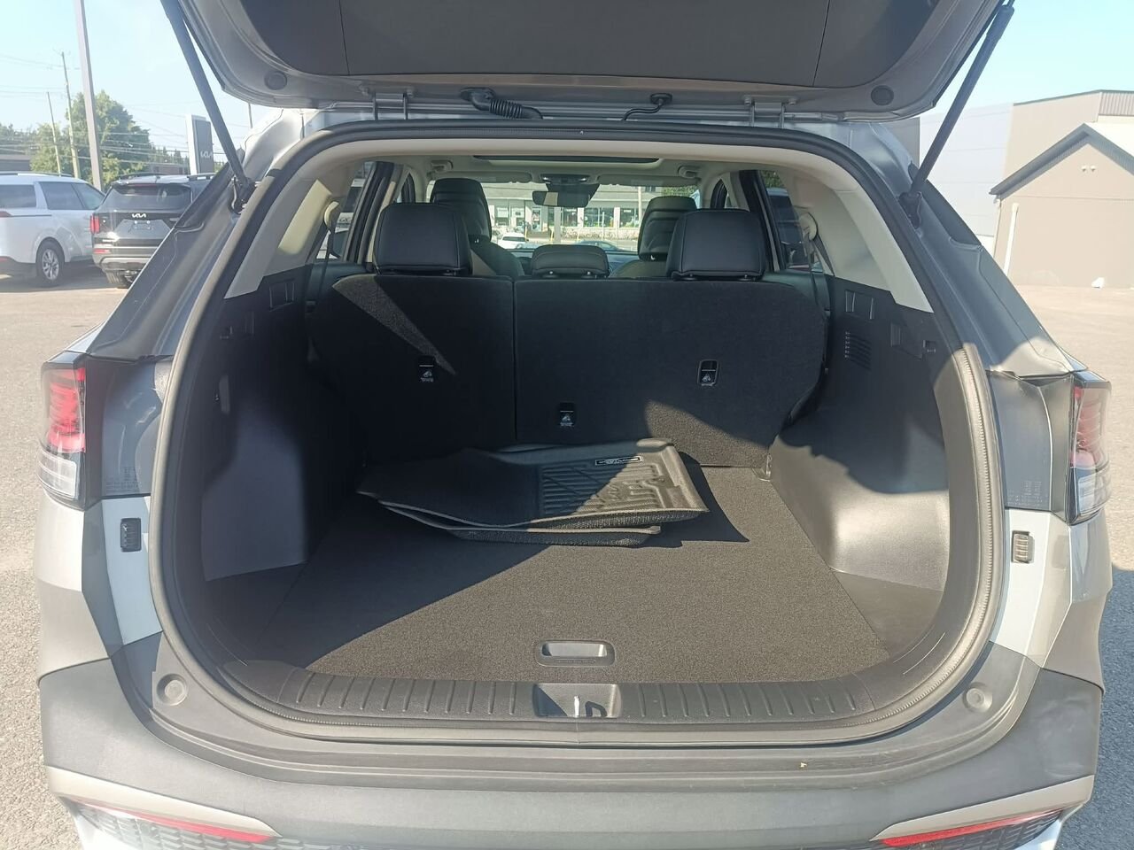 2024 Kia Sportage Grey Lac Mégantic - photo #7