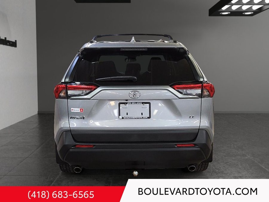 2021 Toyota RAV4 2021 Silver