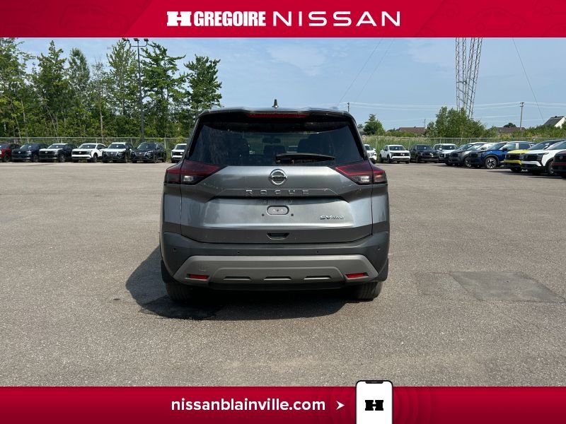 2021 Nissan Rogue Blainville - photo #13