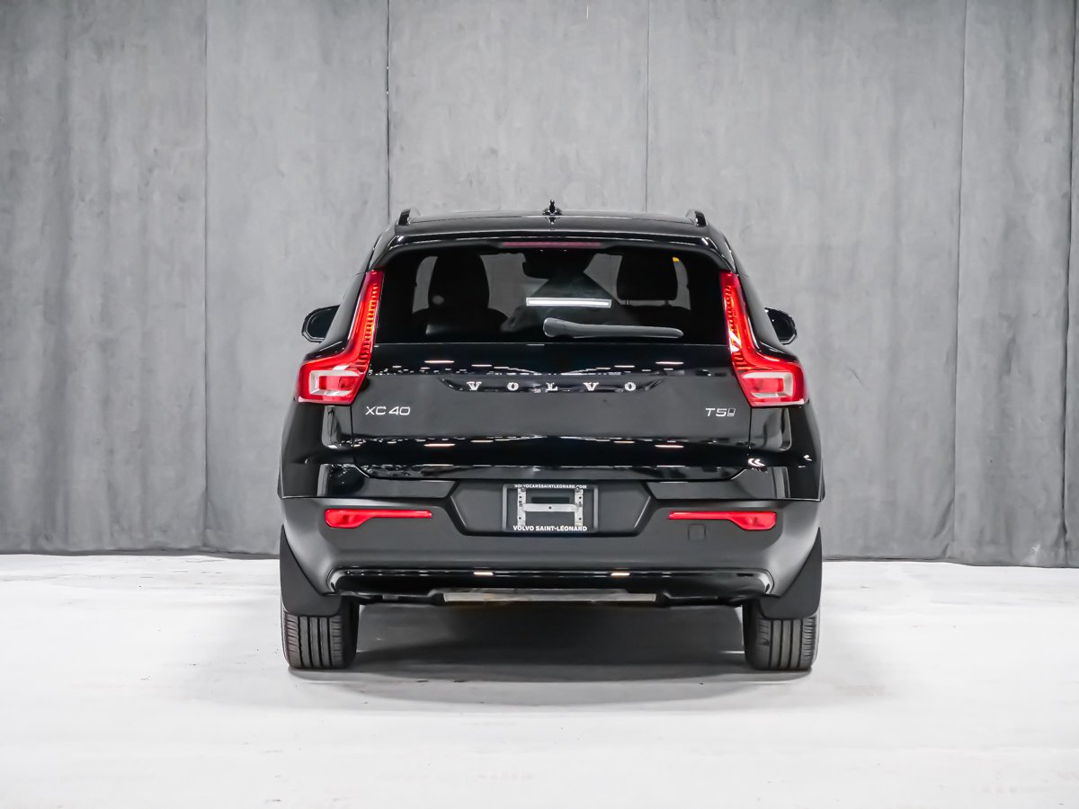 2021 Volvo XC40 T5 R-DESIGN ADVANCED Black Montreal - photo #4