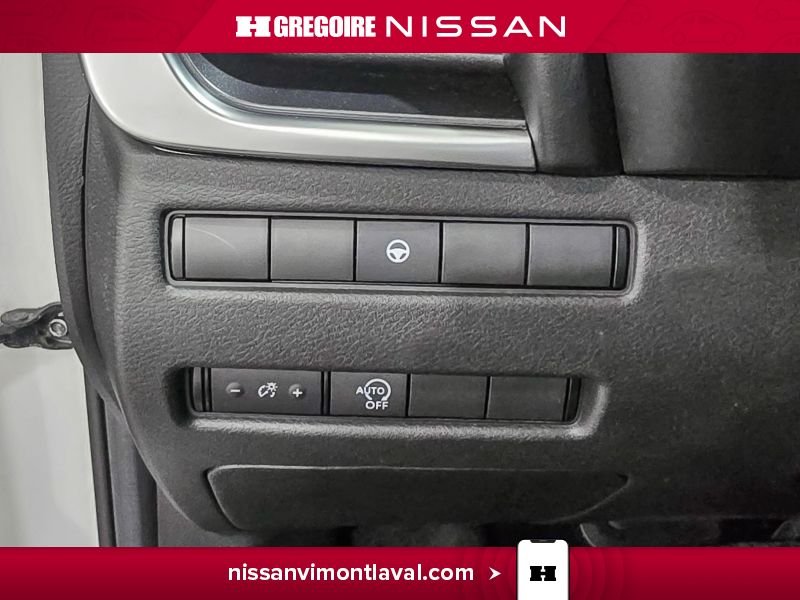 2023 Nissan Rogue White Laval - photo #15