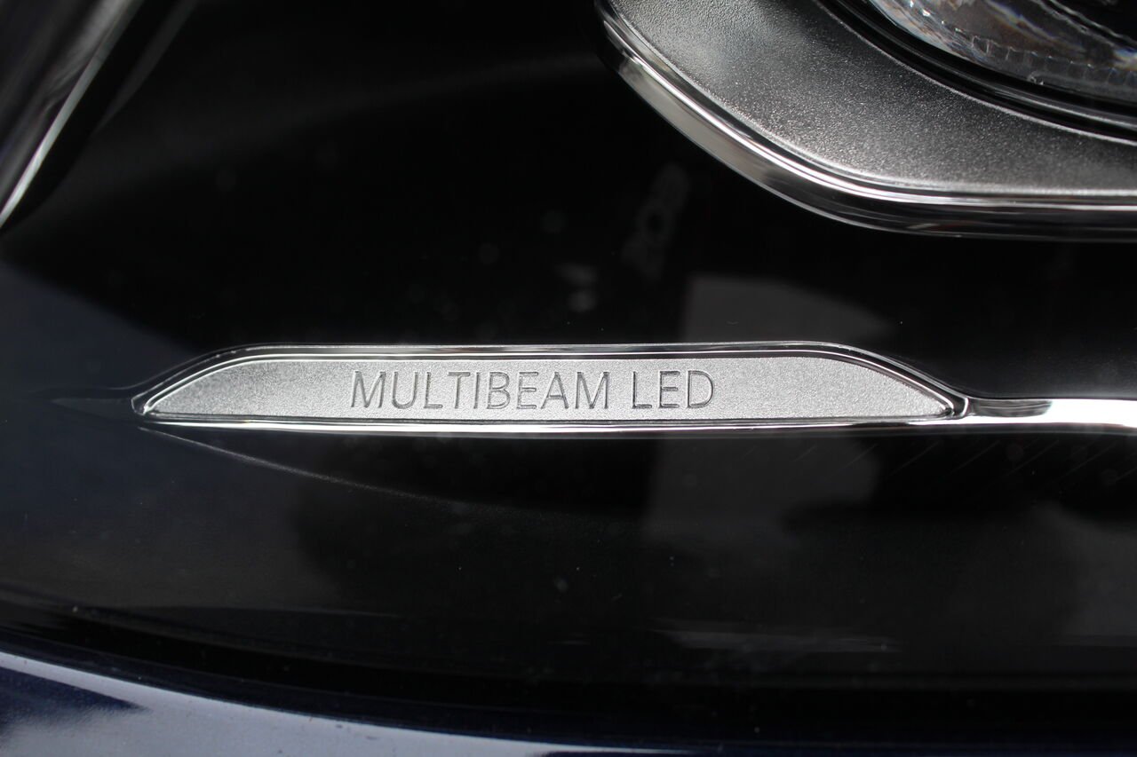 Mercedes-Benz Classe-E VIN: WDD1K6GB4JF060375 2018 Bleu Sainte-Rose - photo #26