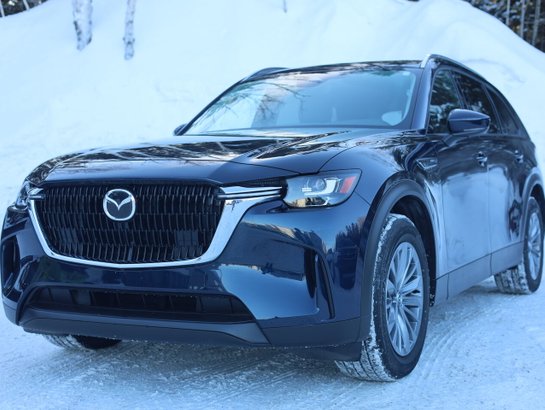 Mazda CX-90 hybride rechargeable GS-L, Mode hybride, awd, toit ouvrant panoramique, cuir 2025 Bleu cristal foncé mica