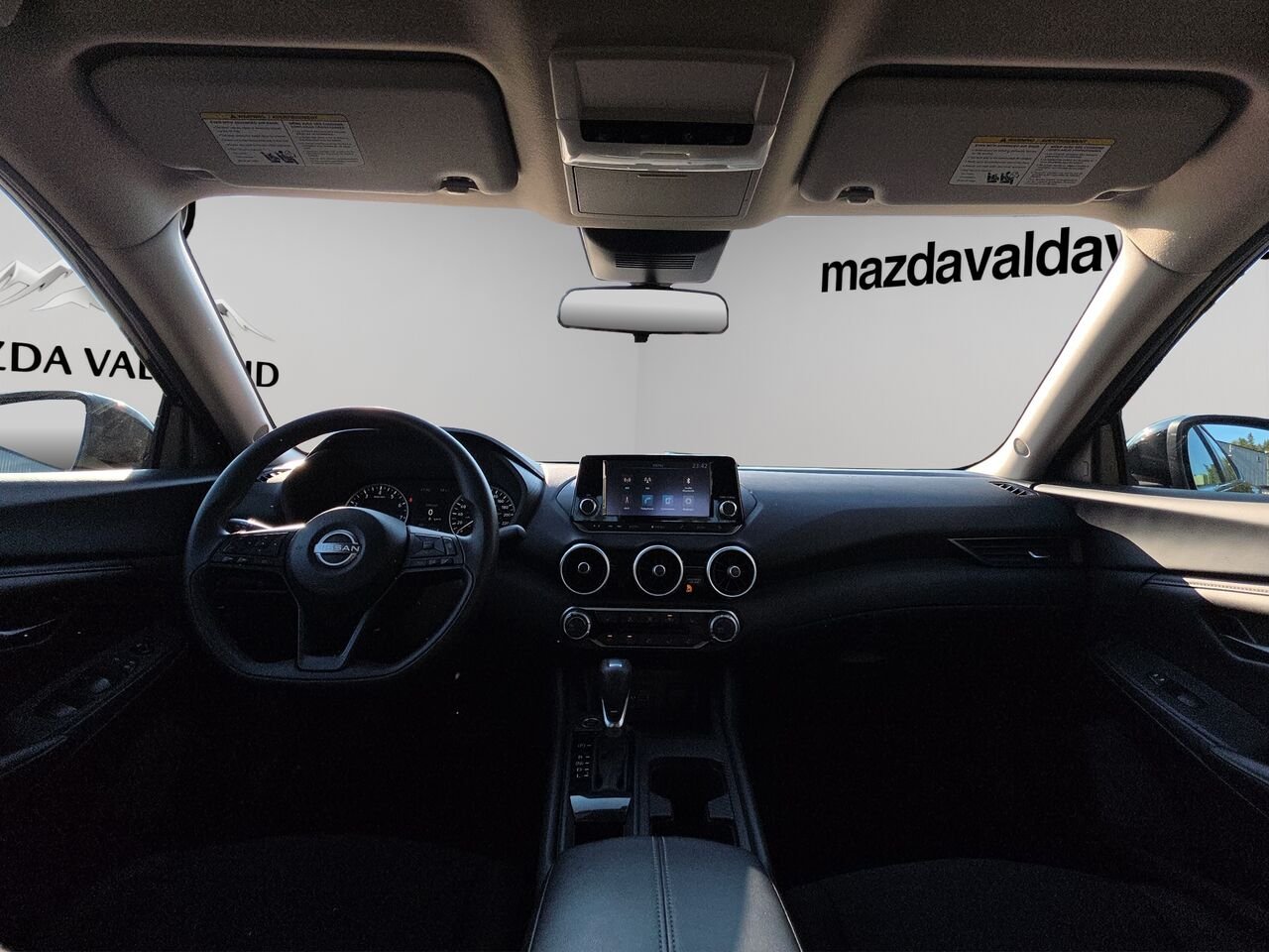 2024 Nissan Sentra S Plus CVT, caméra de recul, commande audio au volant, Apple Carplay Black Val-David - photo #7