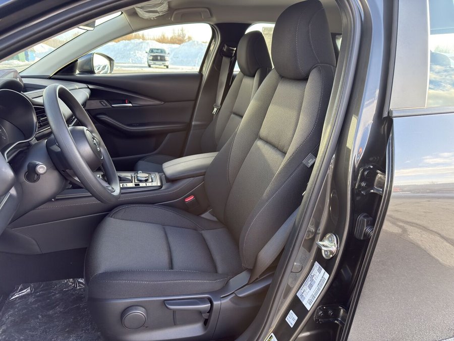 MAZDA CX-30 2026 2026 Gris mécanique métallisé